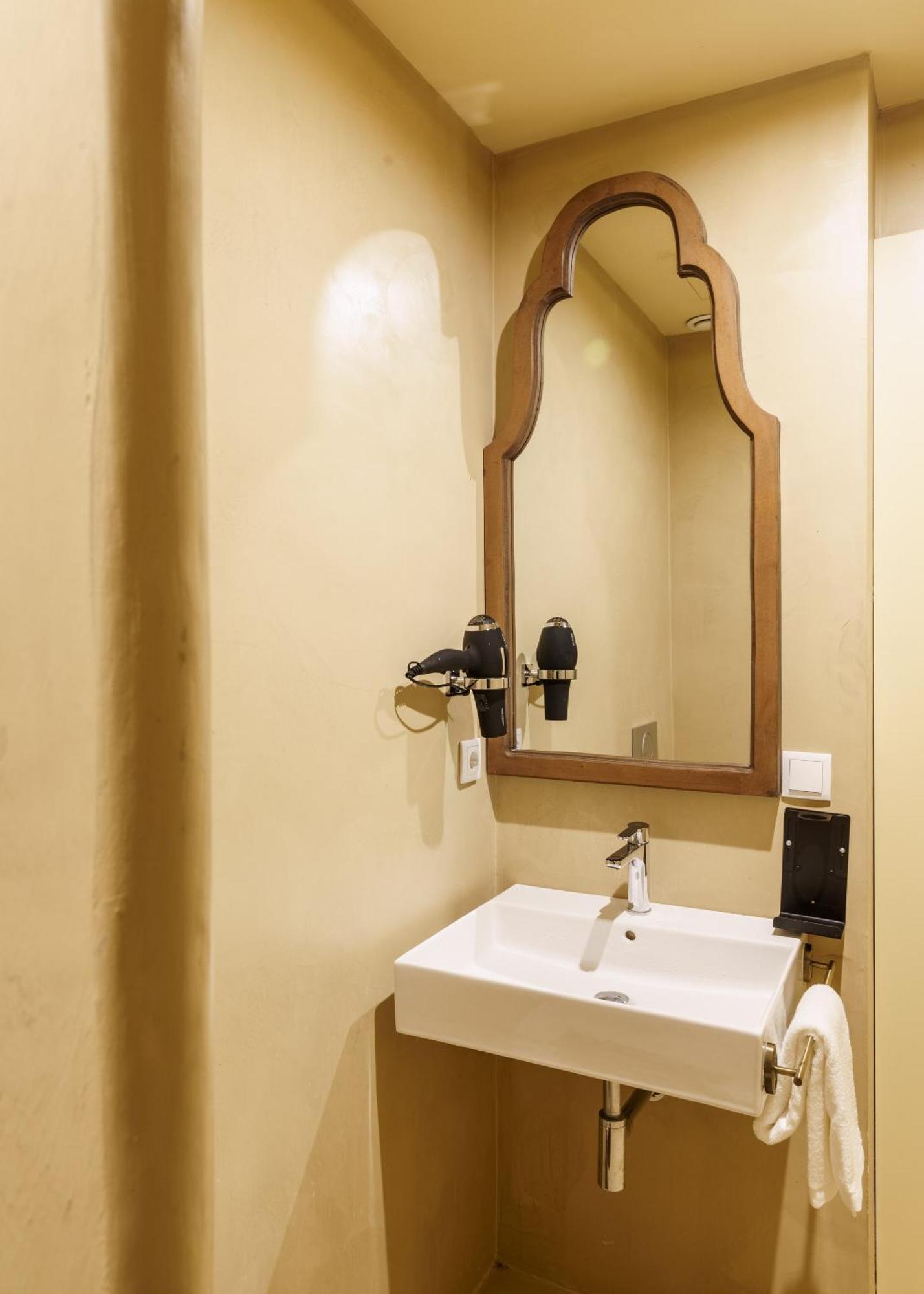Limehome Cordoba Calle Pozanco Екстер'єр фото