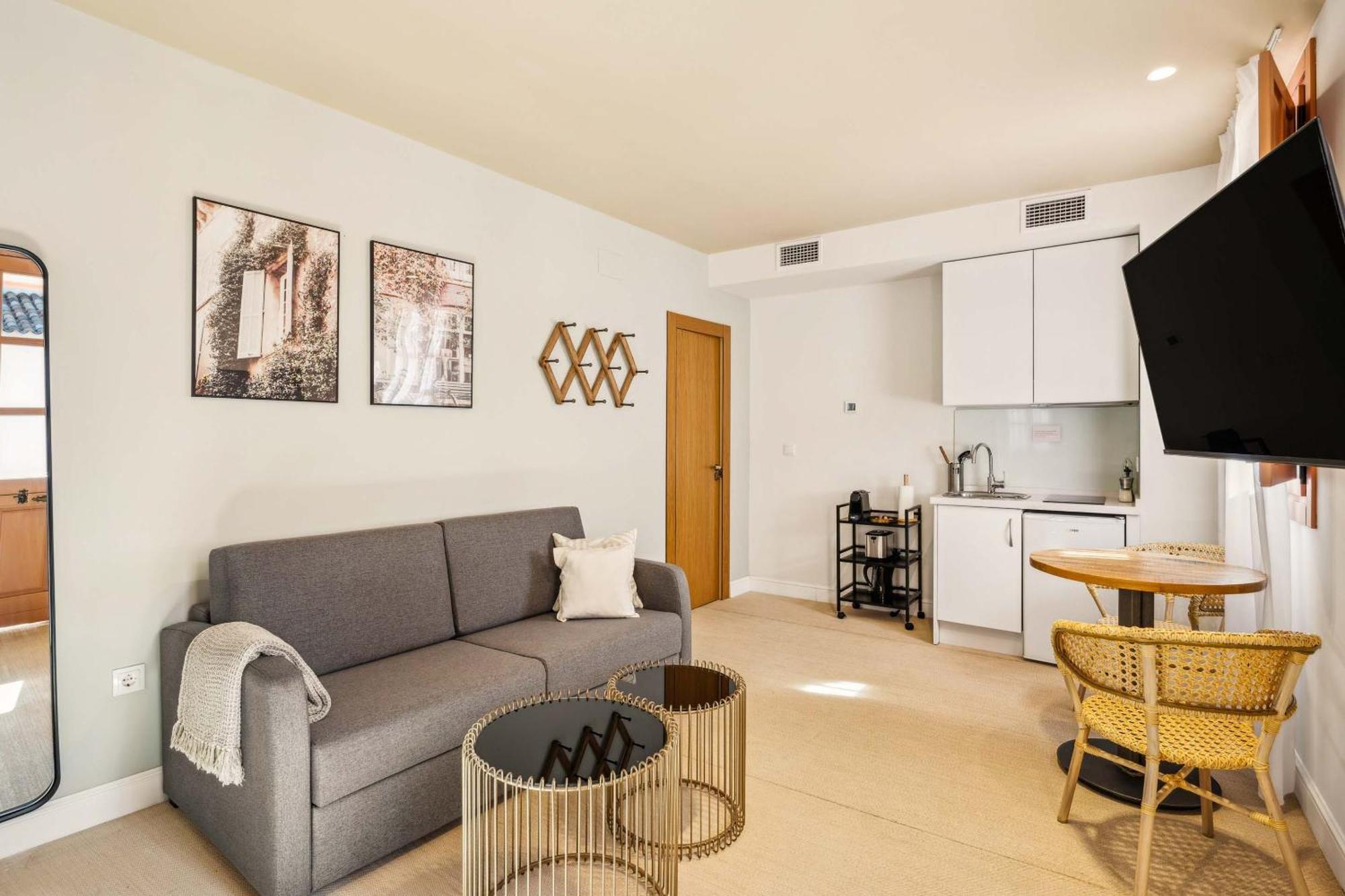 Limehome Cordoba Calle Pozanco Екстер'єр фото